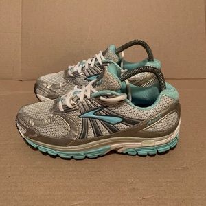 Brooks Ariel Women Size 7 2E Extra Wide Road Running NO INSOLES